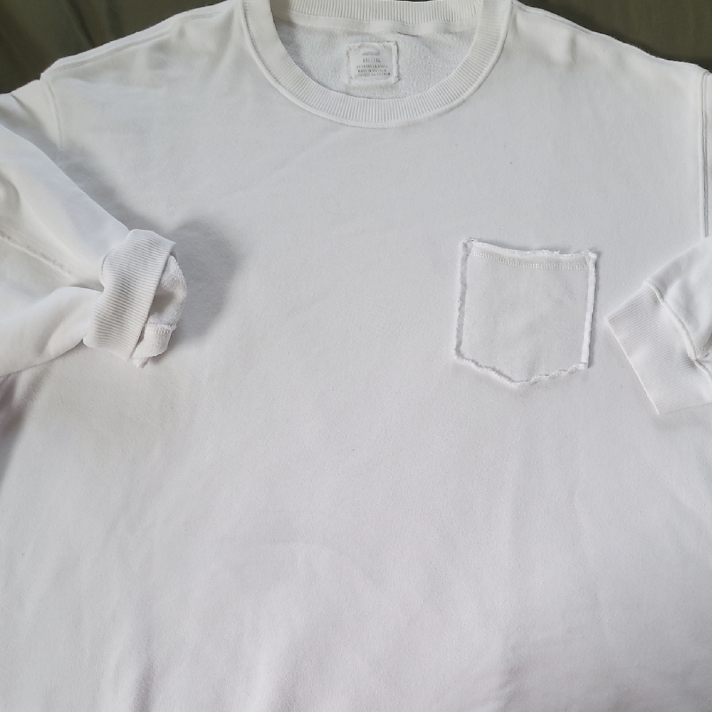 Classic White Crewneck Aerie SweatShirt